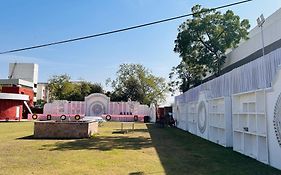 Hotel O Green Land Resorts Jodhpur